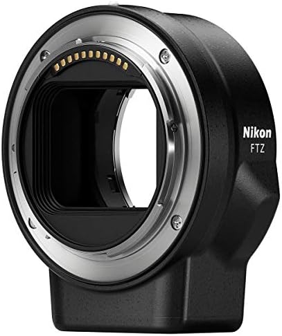Nikon Z 7II Mirrorless Дигитална Камера со NIKKOR Z 24-70mm f/4 S Леќа - Пакет со FTZ Планината Адаптер
